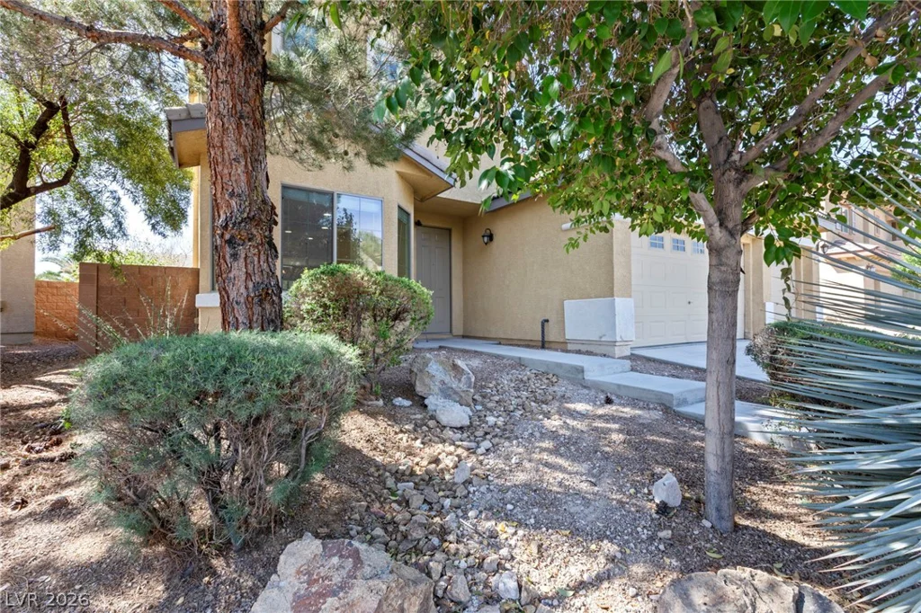4051 Lancaster Falls, North Las Vegas, NV 89085
