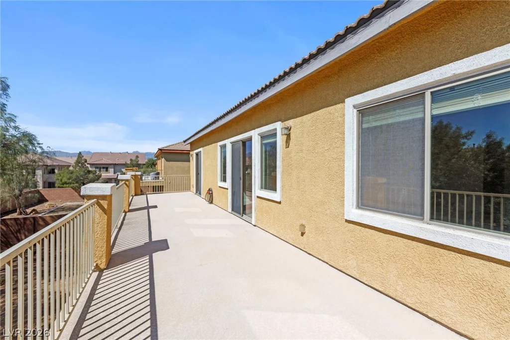 4051 Lancaster Falls, North Las Vegas, NV 89085