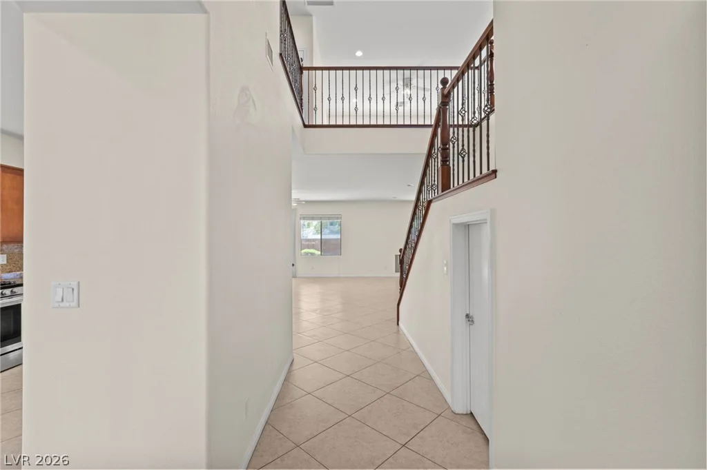 4051 Lancaster Falls, North Las Vegas, NV 89085