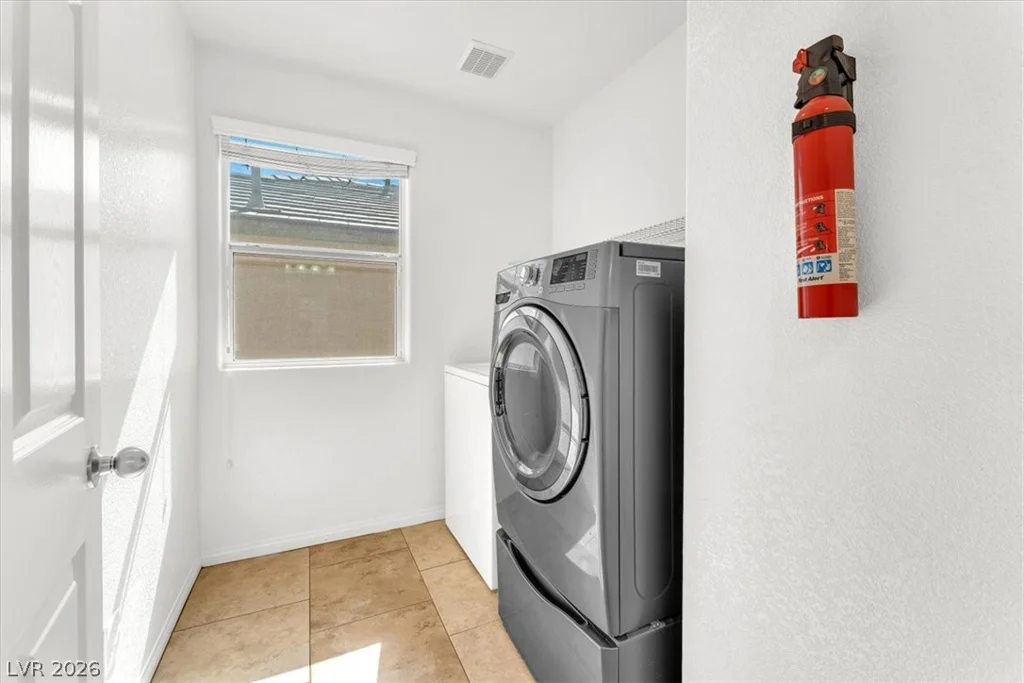 7931 Kelburn Hill, Las Vegas, NV 89131