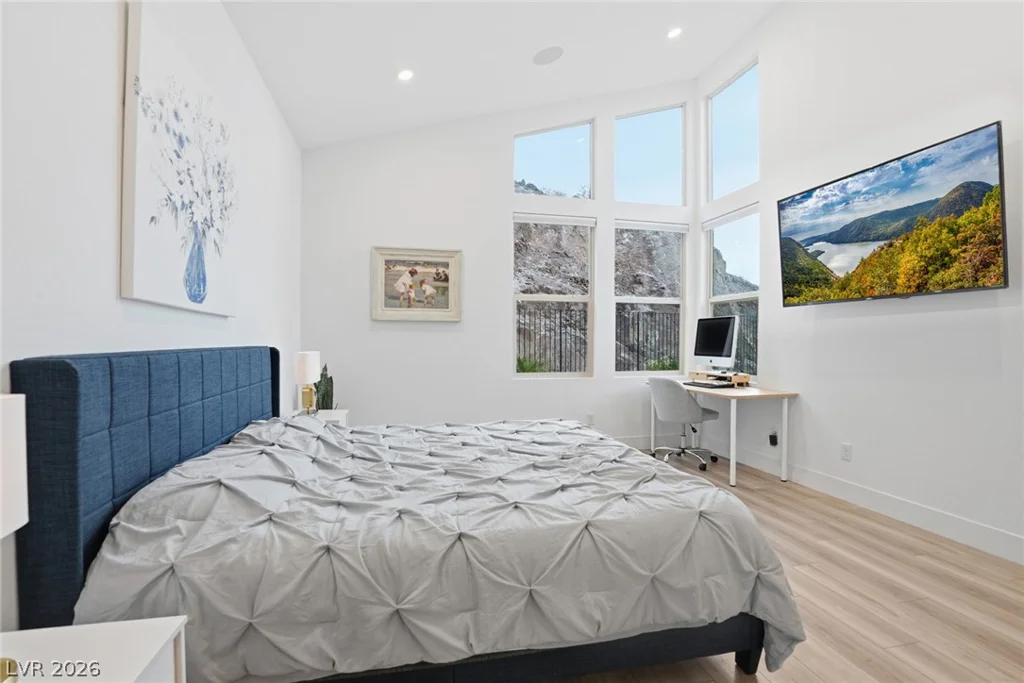 1917 Regal Bluff, Henderson, NV 89052