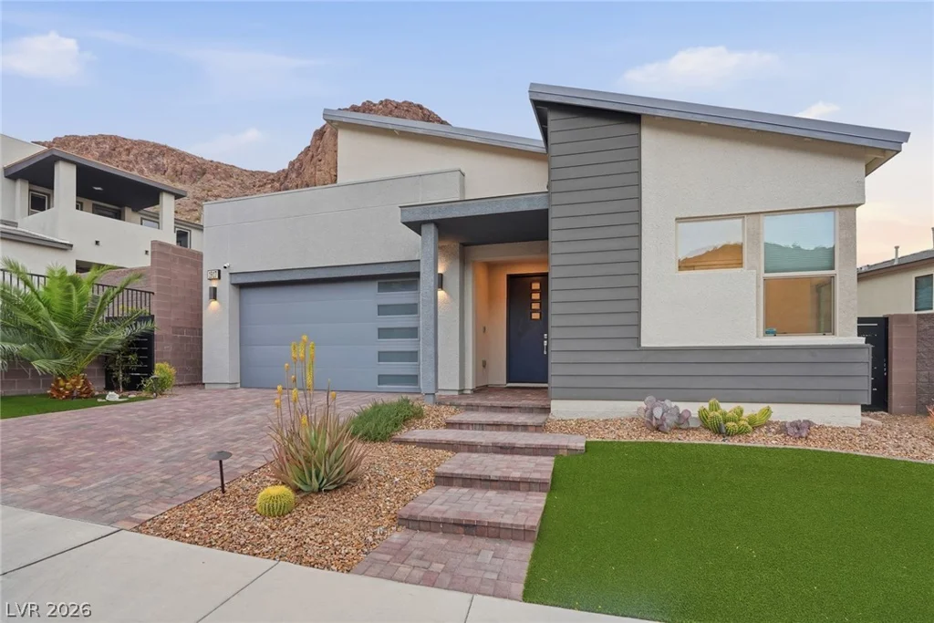 1917 Regal Bluff, Henderson, NV 89052