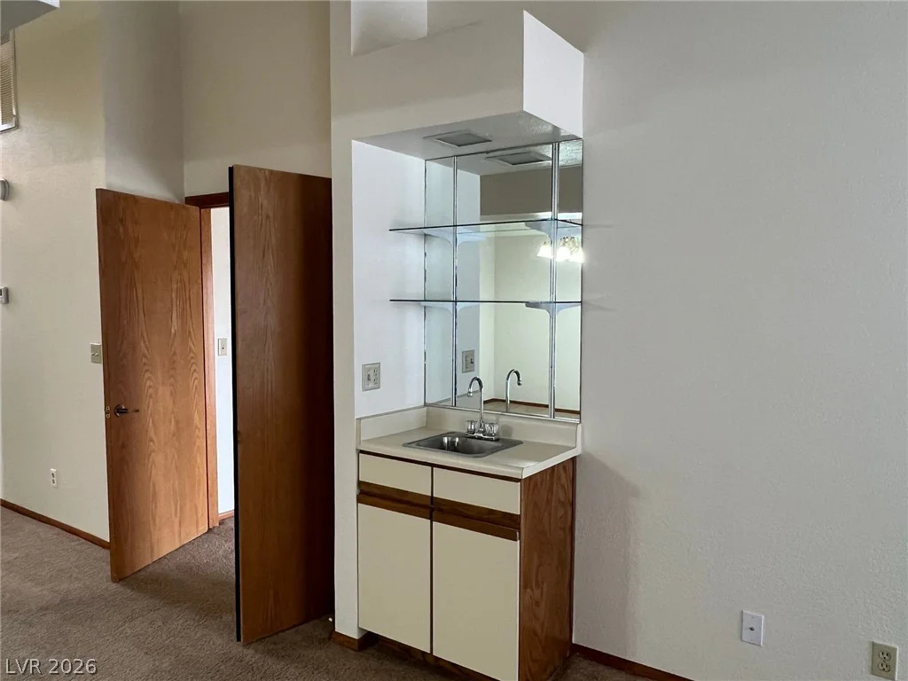 5205 Orchard Hills, Las Vegas, NV 89130