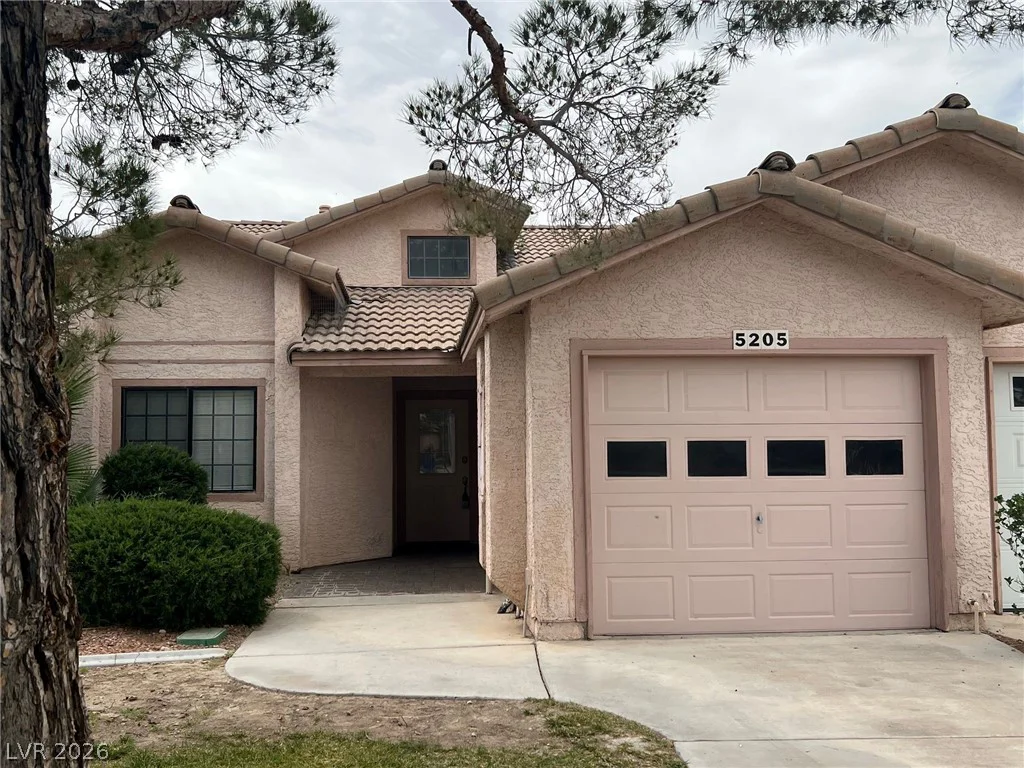5205 Orchard Hills, Las Vegas, NV 89130