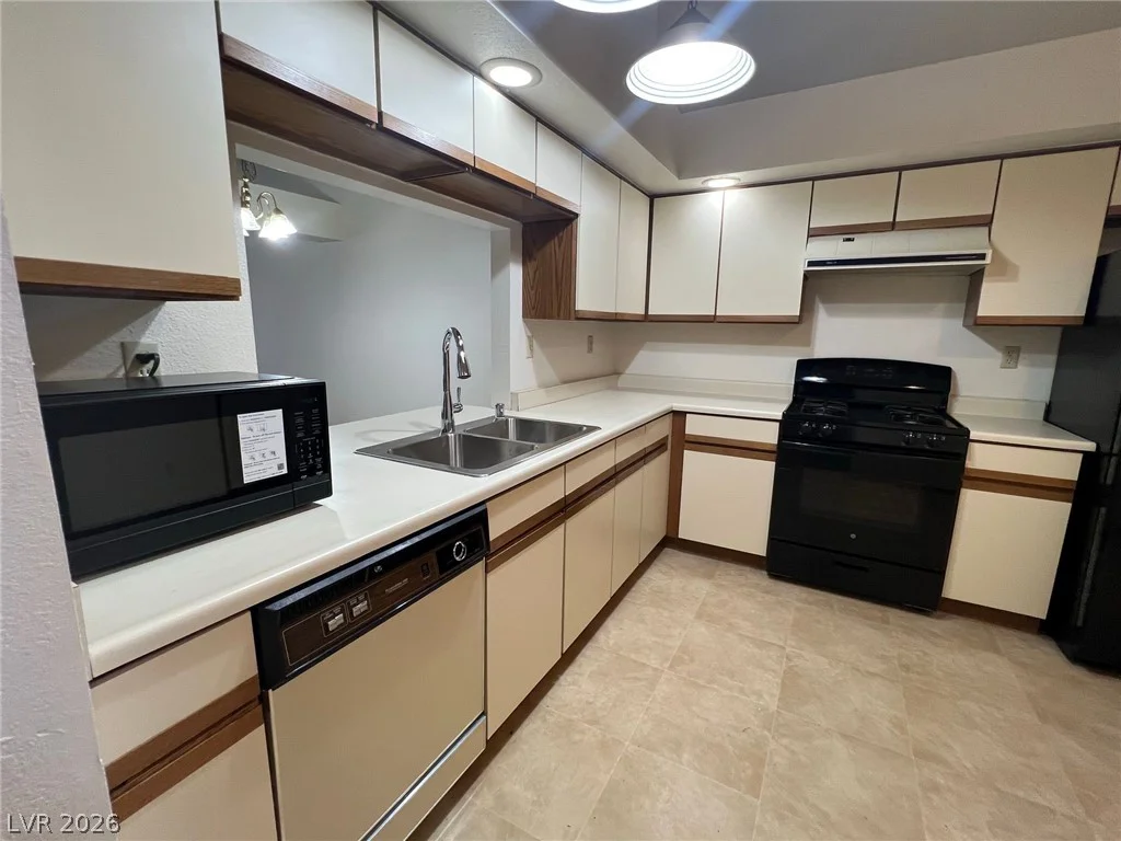 5205 Orchard Hills, Las Vegas, NV 89130