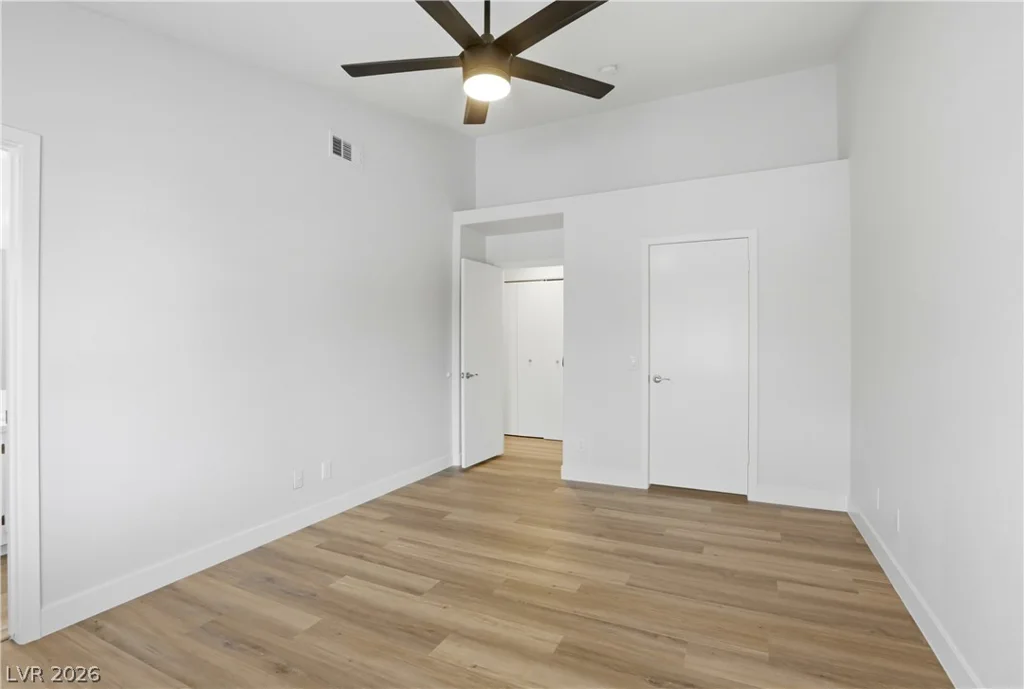 5415 Harmon, Las Vegas, NV 89103