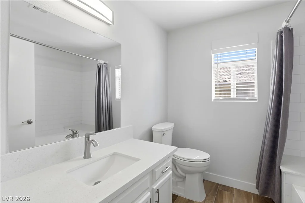5415 Harmon, Las Vegas, NV 89103