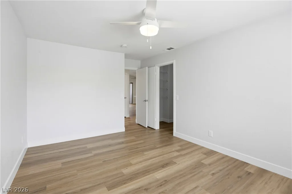 5415 Harmon, Las Vegas, NV 89103