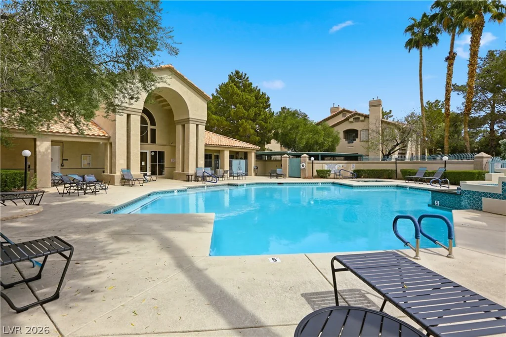 5415 Harmon, Las Vegas, NV 89103