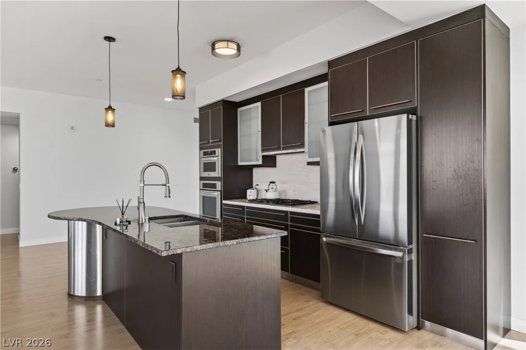 8925 Flamingo, Las Vegas, NV 89147