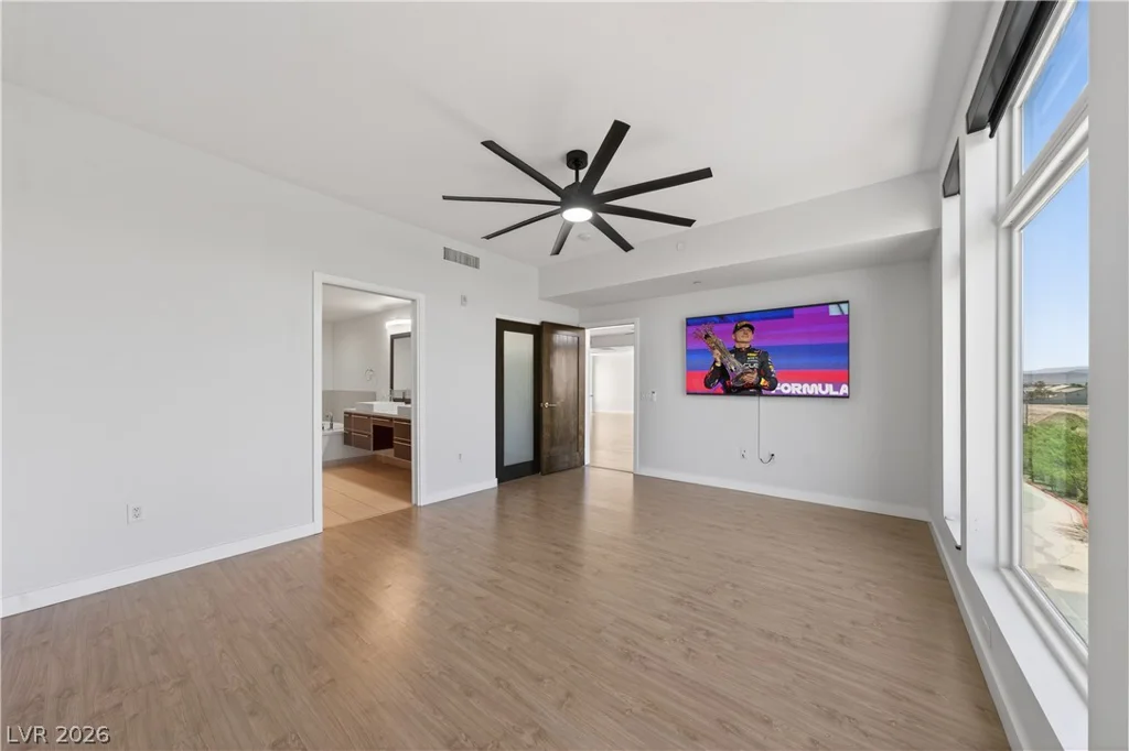 8925 Flamingo, Las Vegas, NV 89147