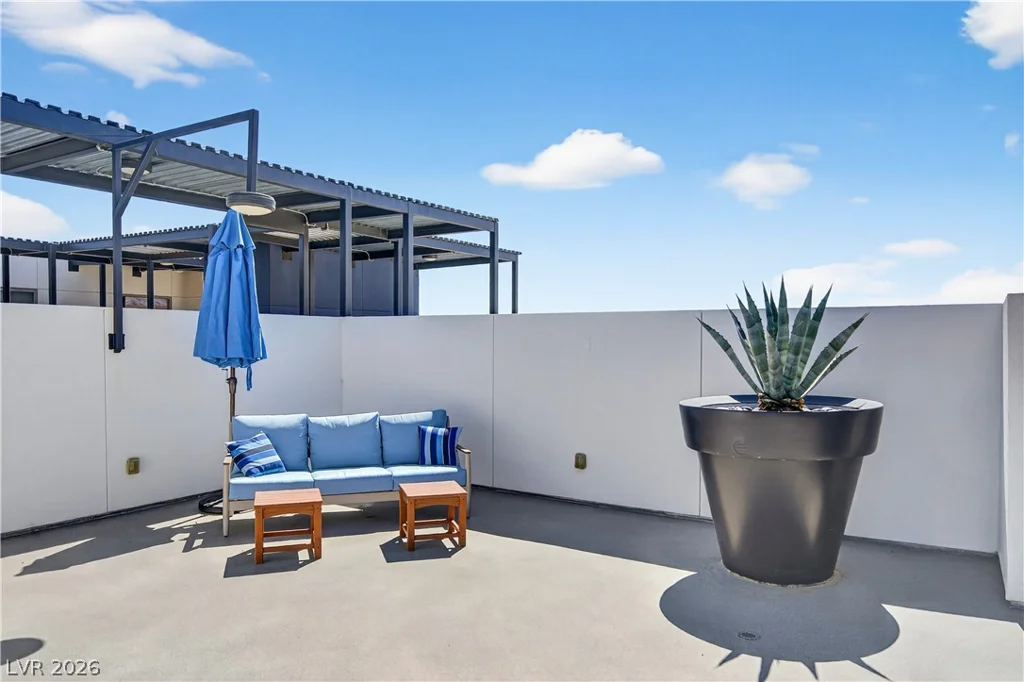 8925 Flamingo, Las Vegas, NV 89147