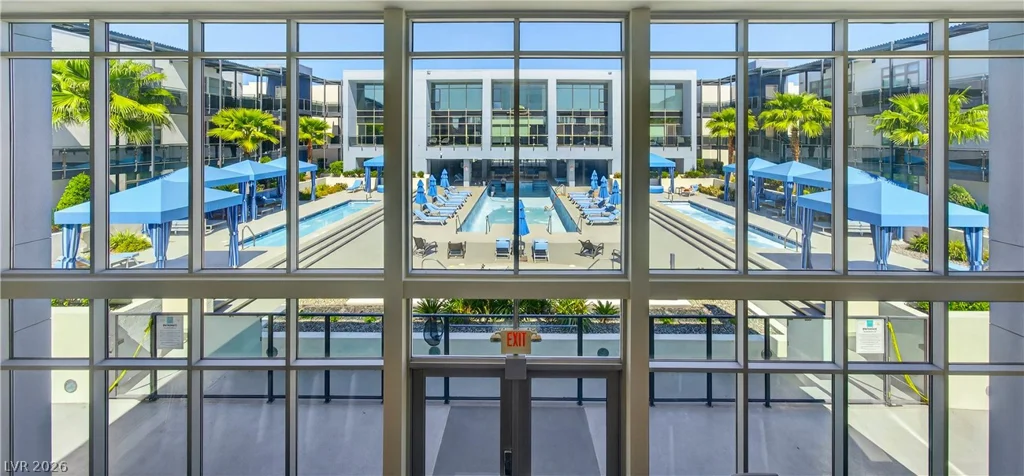 8925 Flamingo, Las Vegas, NV 89147
