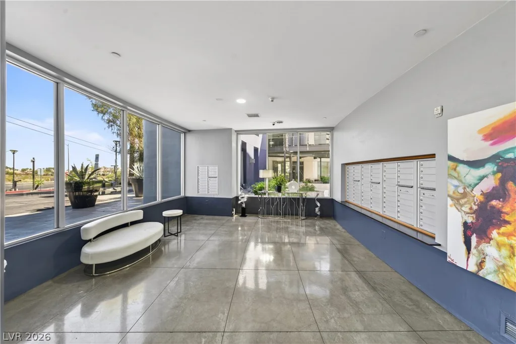8925 Flamingo, Las Vegas, NV 89147