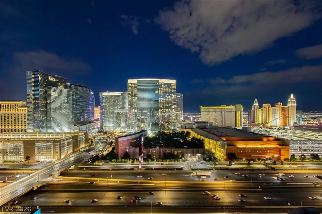 4575 Dean Martin, Las Vegas, NV 89103
