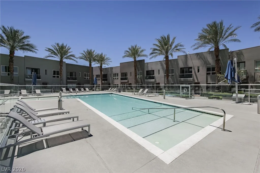 4575 Dean Martin, Las Vegas, NV 89103