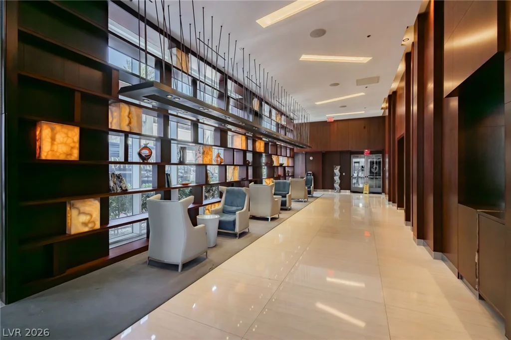 4575 Dean Martin, Las Vegas, NV 89103