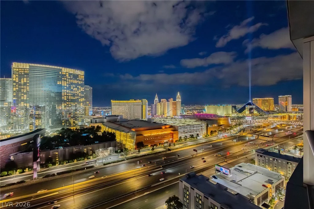 4575 Dean Martin, Las Vegas, NV 89103
