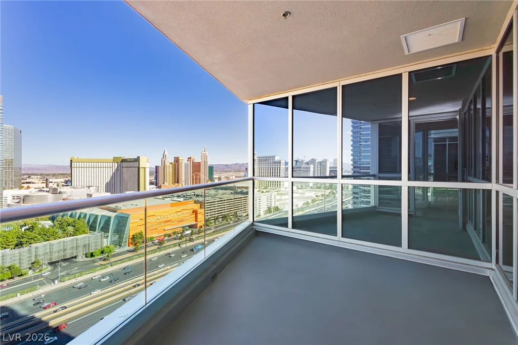 4575 Dean Martin, Las Vegas, NV 89103