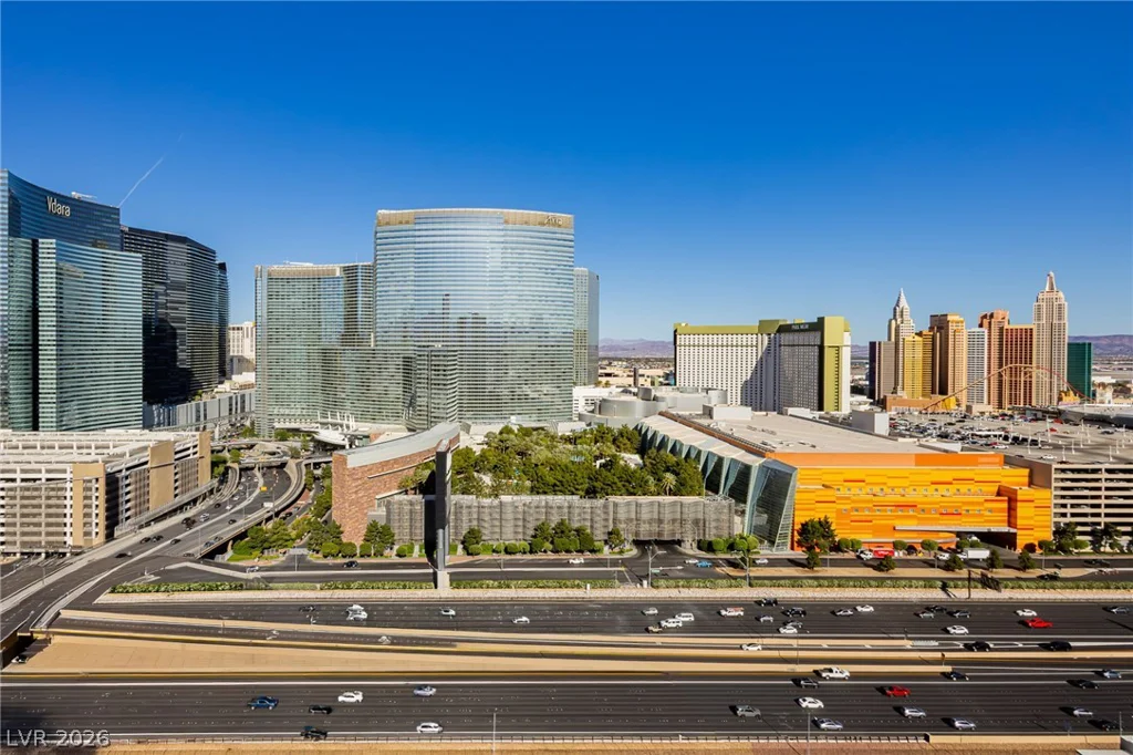 4575 Dean Martin, Las Vegas, NV 89103