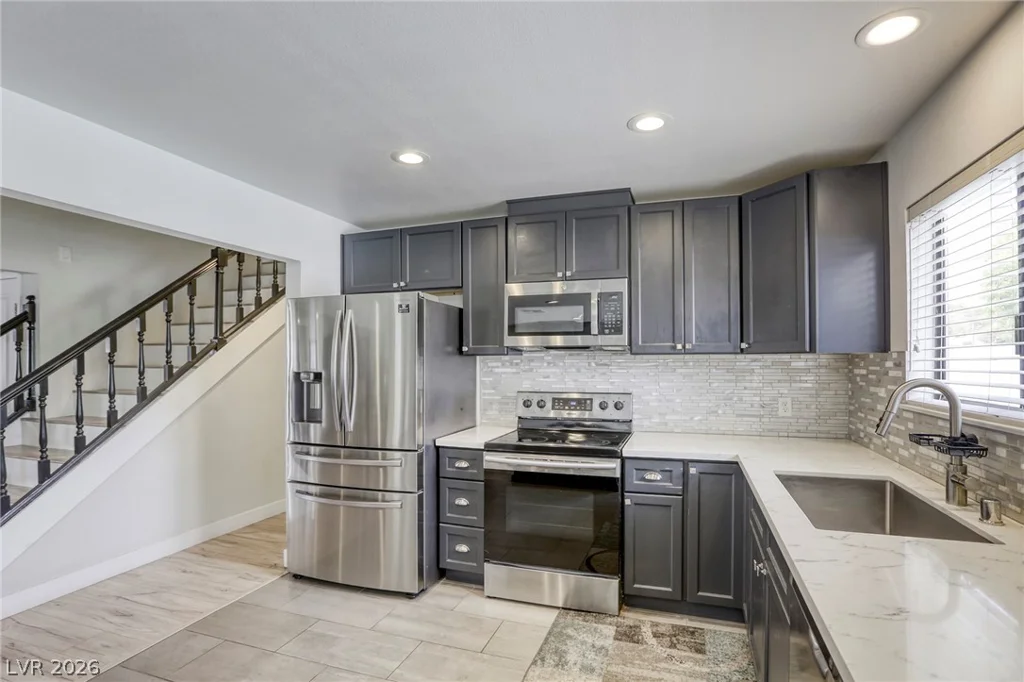 4562 Skyland, Las Vegas, NV 89121