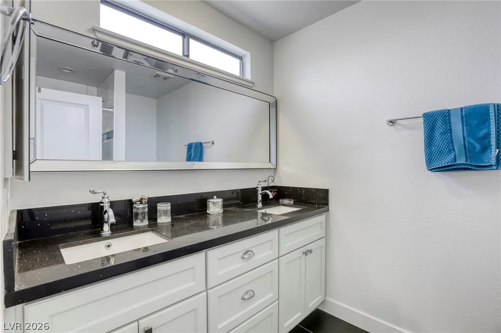 4562 Skyland, Las Vegas, NV 89121