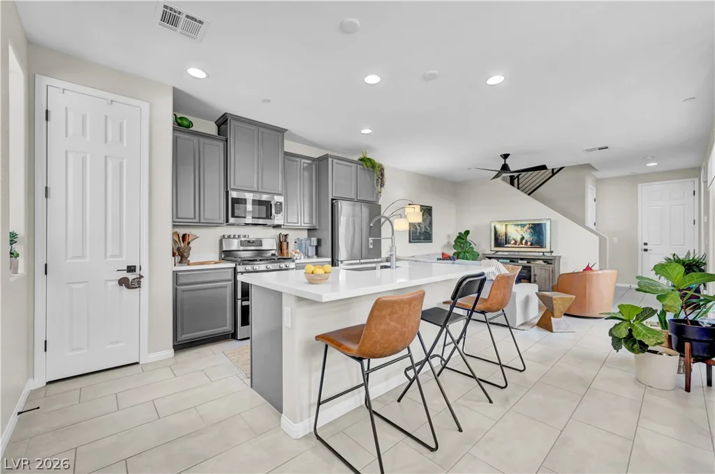 780 Last Dance, Henderson, NV 89011