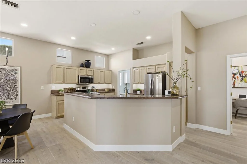 10717 Grand Cypress, Las Vegas, NV 89134