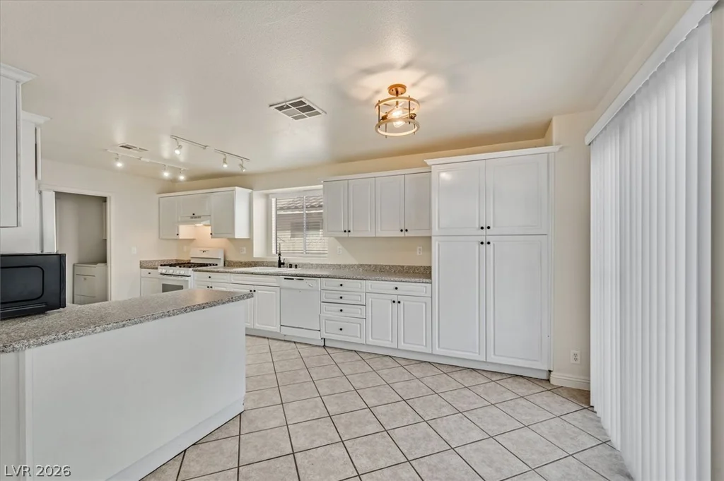 3708 Bronco Billy, Las Vegas, NV 89129