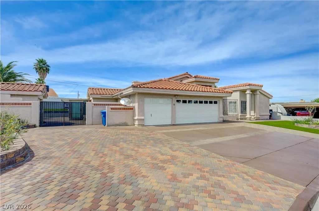 631 Robin, Henderson, NV 89015