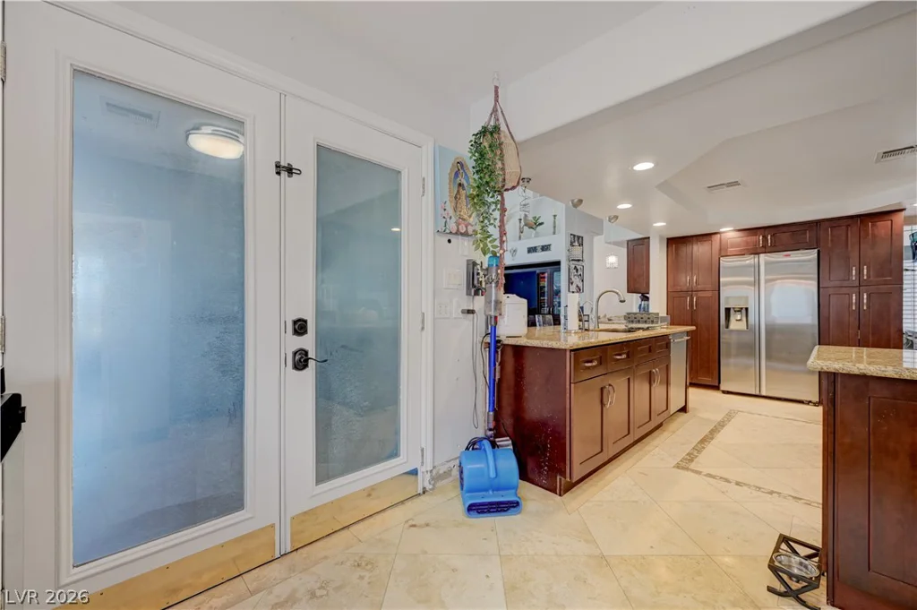 631 Robin, Henderson, NV 89015