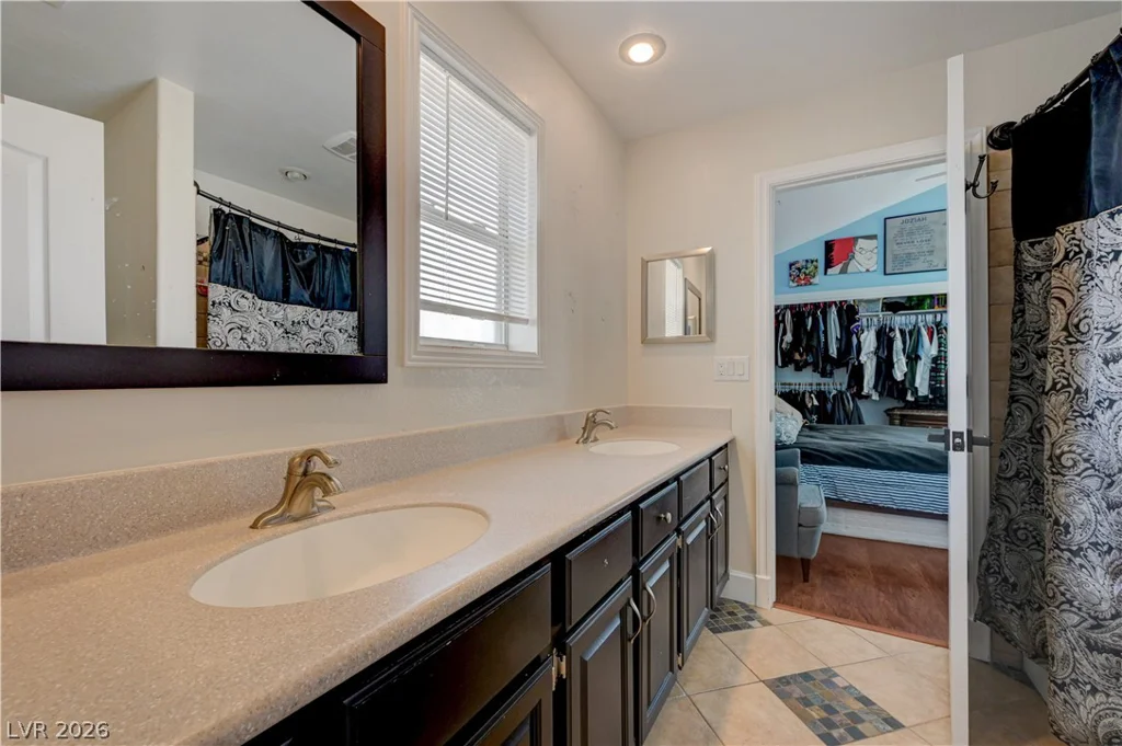 631 Robin, Henderson, NV 89015