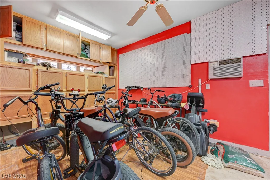 631 Robin, Henderson, NV 89015