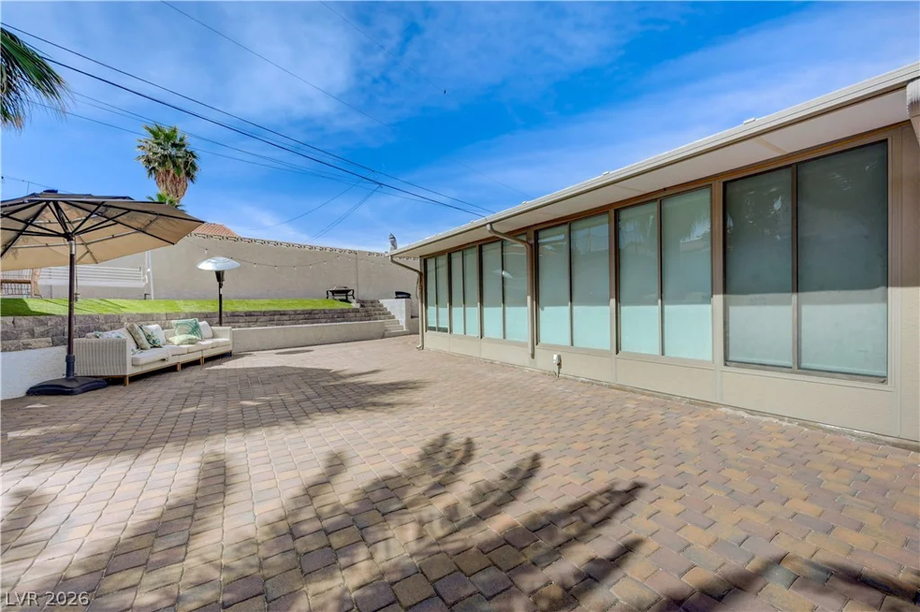 631 Robin, Henderson, NV 89015
