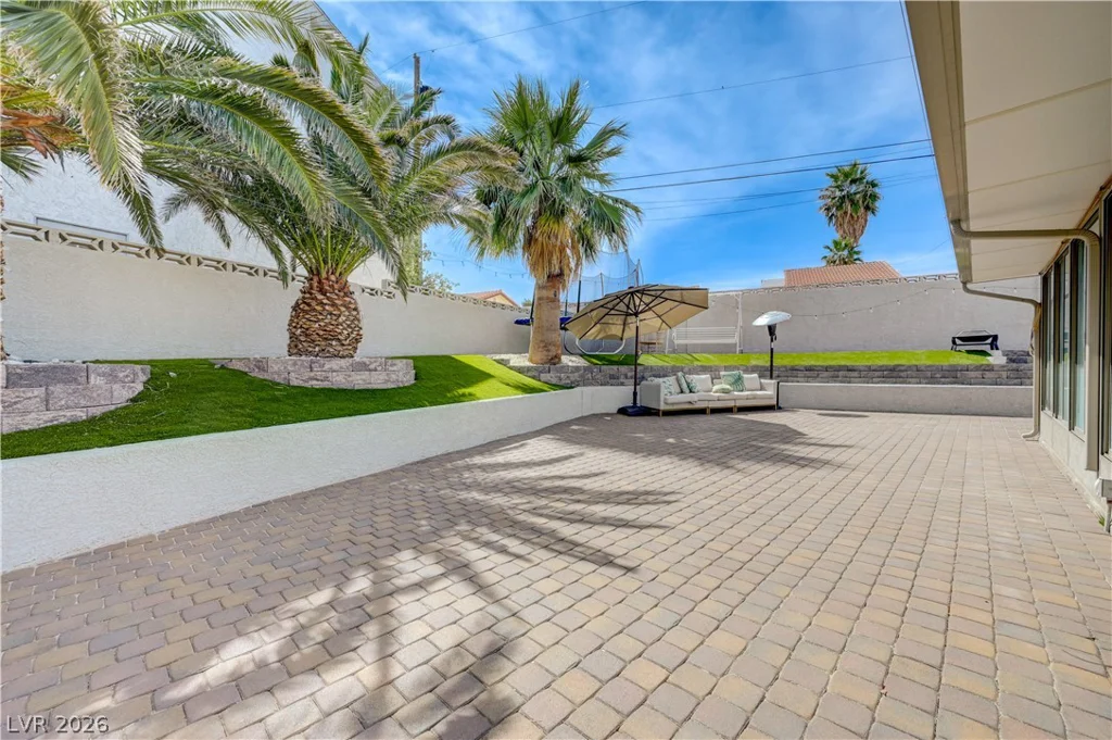 631 Robin, Henderson, NV 89015