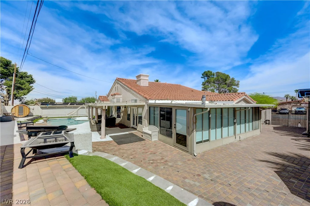 631 Robin, Henderson, NV 89015