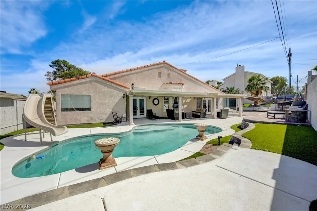 631 Robin, Henderson, NV 89015