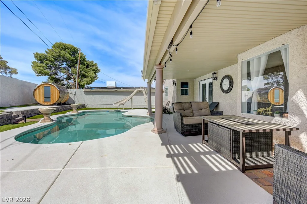 631 Robin, Henderson, NV 89015