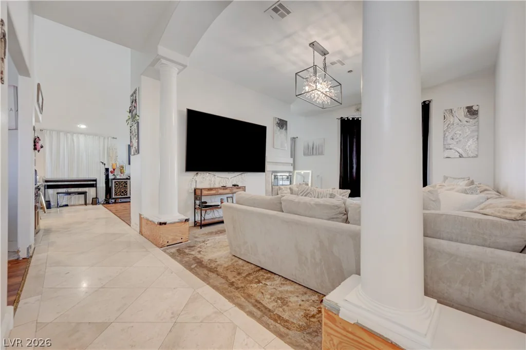 631 Robin, Henderson, NV 89015