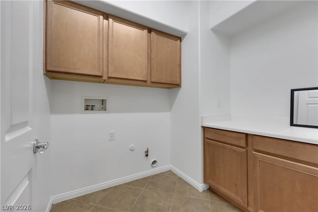 9709 Mount Lompac, Las Vegas, NV 89178
