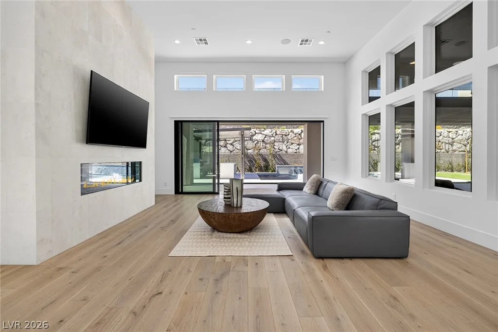4803 Verde Bloom, Las Vegas, NV 89135
