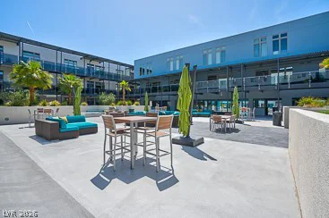 8925 Flamingo, Las Vegas, NV 89147