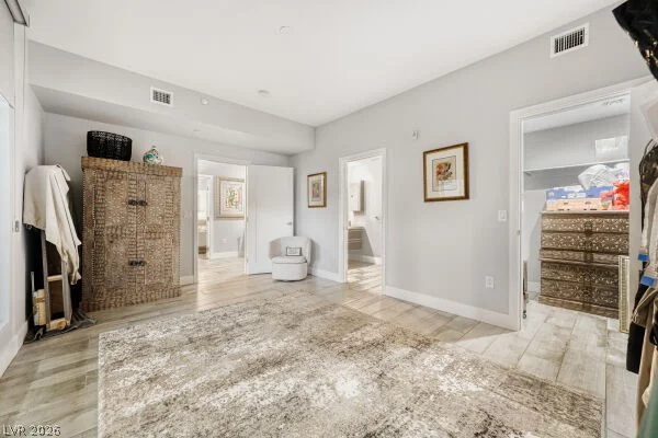 8925 Flamingo, Las Vegas, NV 89147