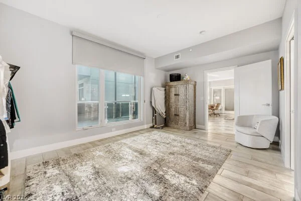 8925 Flamingo, Las Vegas, NV 89147