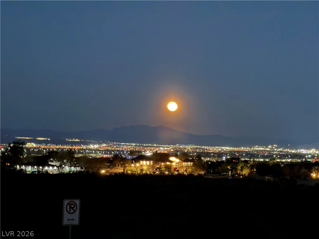 6102 Rocketman, Las Vegas, NV 89149