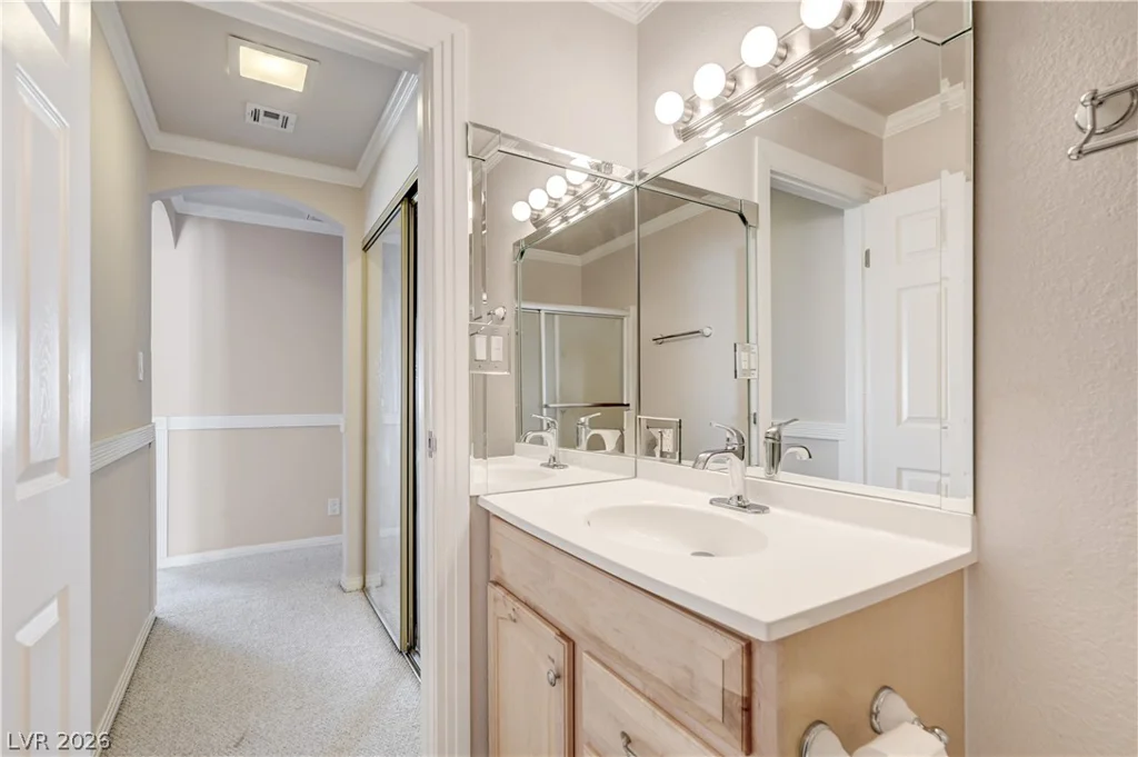 3015 El Camino, Las Vegas, NV 89146