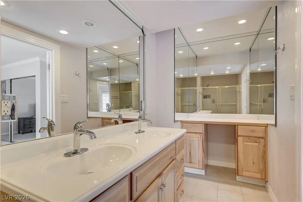 3015 El Camino, Las Vegas, NV 89146