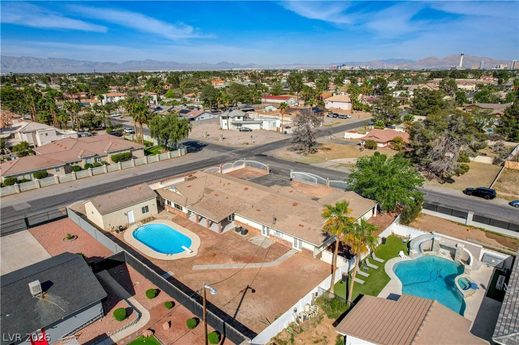 3015 El Camino, Las Vegas, NV 89146