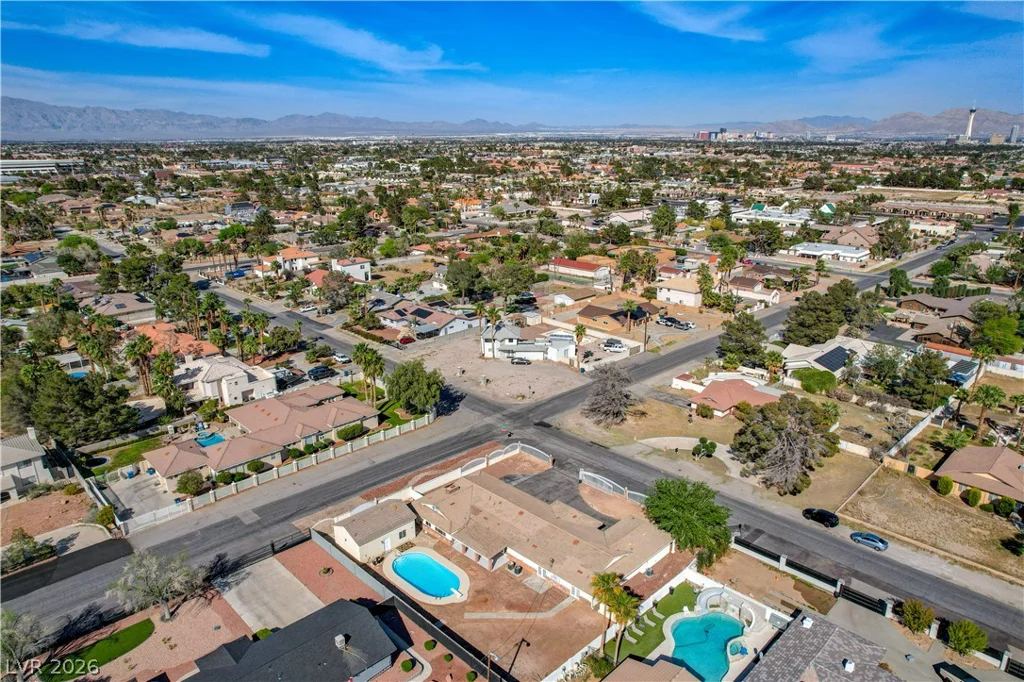 3015 El Camino, Las Vegas, NV 89146