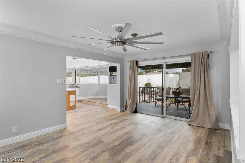 2211 Edgewood, Las Vegas, NV 89102